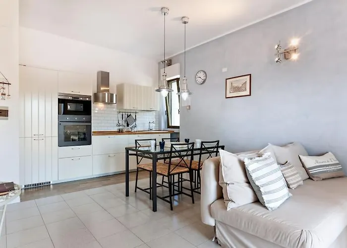 Cozy Flat And Terrace - 2 Min From The By Sweet Puglia 度假居 加利波利